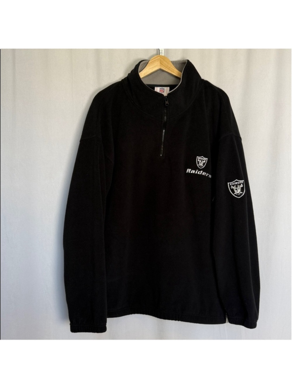Vintage NFL Raiders Men's 1/4 Zip Pullover Fleece Jacket Size XXL Black Silver